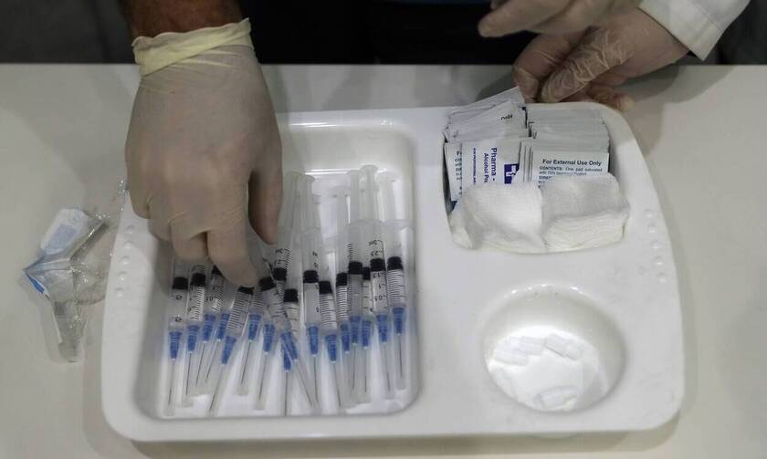 Η Παλαιστινιακή Αρχή κατηγορεί το Ισραήλ ότι εμποδίζει την μεταφορά εμβολίων στη Λωρίδα της Γάζας