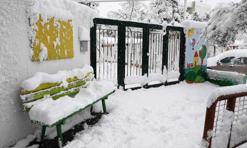 Κακοκαιρία «Μήδεια» - Θεσσαλονίκη: Σε ποιες περιοχές ανοίγουν αύριο τα σχολεία - Πού είναι κλειστά