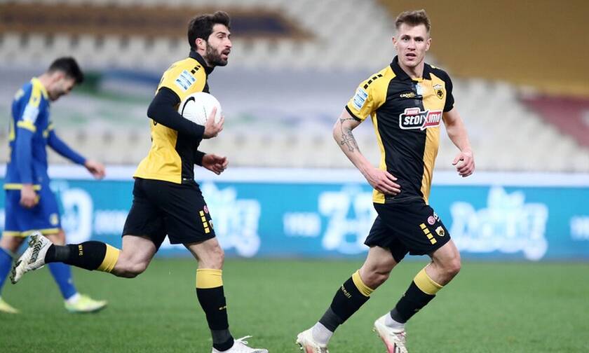 ΑΕΚ – Αστέρας Τρίπολης 2-2: «Έλαμψε» ο Σιμάνσκι, έσωσε τους «κιτρινόμαυρους»