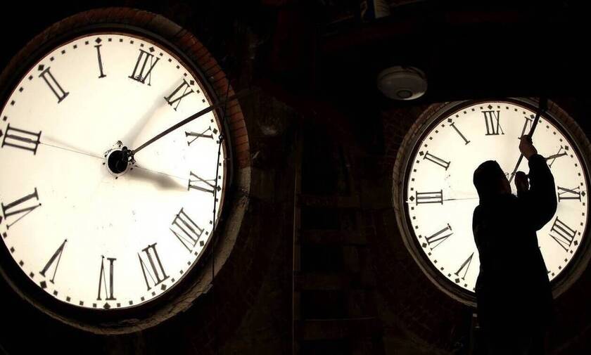 Αλλαγή ώρας 2021: Πότε θα πάμε τα ρολόγια μια ώρα μπροστά