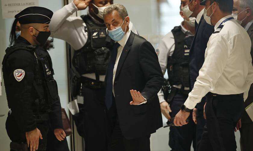 Σαρκοζί: Έτοιμος να προσφύγει στο Ευρωπαϊκό Δικαστήριο για την «άδικη» όπως λέει καταδίκη του