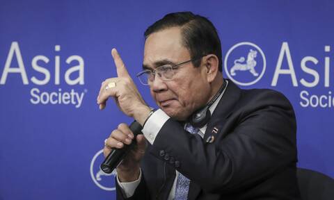 Εμβόλιο AstraZeneca: To έκανε ο πρωθυπουργός της Ταϊλάνδης 