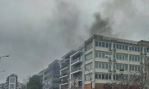 Θεσσαλονίκη: Στο νοσοκομείο 35χρονος μετά από έκρηξη σε συνεργείο αυτοκινήτων