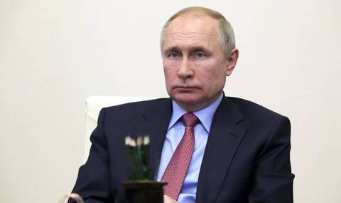 Κρεμλίνο: Καλό παράδειγμα για τους Ρώσους ο εμβολιασμός του Πούτιν
