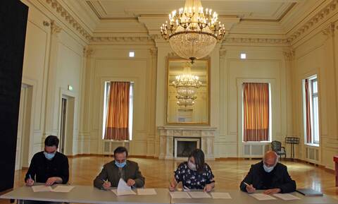 Υπογραφή συλλογικής σύμβασης εργασίας μεταξύ Εθνικού Θεάτρου και Σωματείου Ελλήνων Ηθοποιών