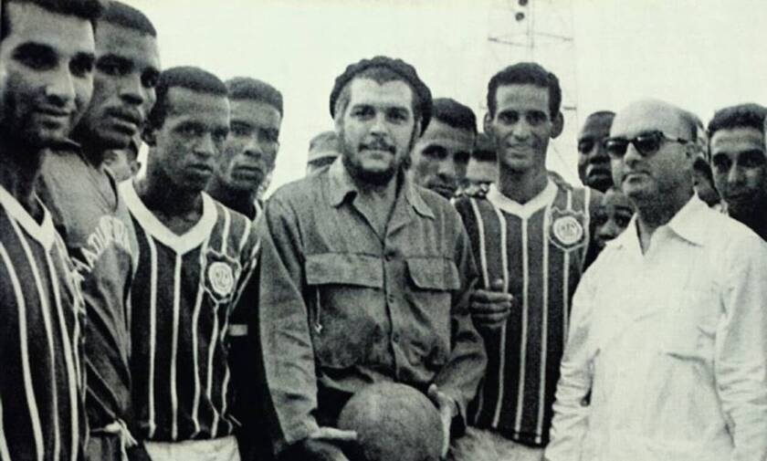 Ο Τσε Γκεβάρα έβλεπε πάντα το ποδόσφαιρο ως όπλο της επανάστασης