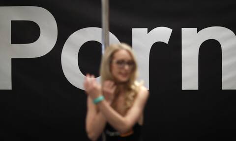 Έρευνα - σοκ για τα βίντεο που «πρωταγωνιστούν» σε μεγάλα πορνογραφικά sites