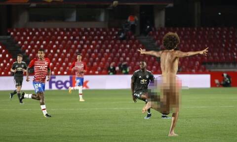 Απίστευτο περιστατικό στο Europa League: Εισβολή γυμνού άνδρα στο Γρανάδα – Μάντσεστερ Γιουνάιτεντ