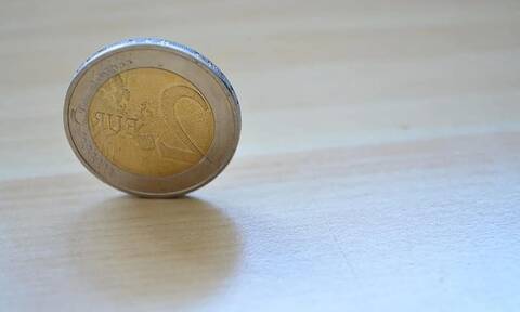 Ανακοινώθηκε: Αυτό είναι το νέο κέρμα των 2 ευρώ για τα 35 χρόνια του προγράμματος Erasmus+