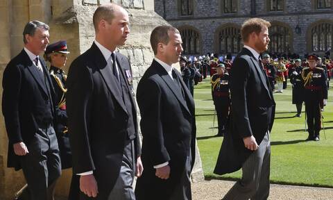 Κηδεία πρίγκιπα Φίλιππου: Ο Ουίλιαμ ζήτησε τον «πάγο» με τον Χάρι