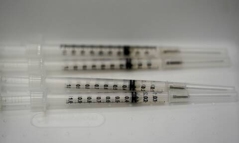 Pfizer: «Μαϊμού» οι δόσεις εμβολίου που κατασχέθηκαν σε Πολωνία και Μεξικό