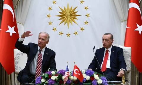 «Παγωμάρα» στην Τουρκία για την επικοινωνία Μπάιντεν – Ερντογάν