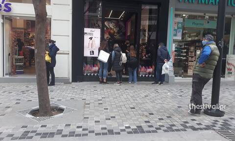 Θεσσαλονίκη: Αυξημένη η κίνηση στα κατάστήματα στην πρεμιέρα επαναλειτουργίας
