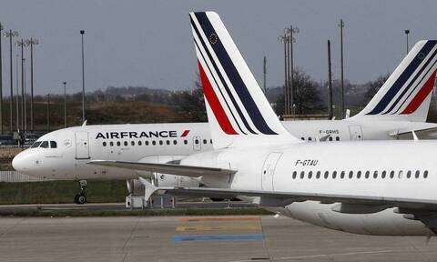 Γαλλία: Η συνδικαλιστική ένωση των πιλότων της Air France καλεί μέλη της να αρνηθούν πτήσεις