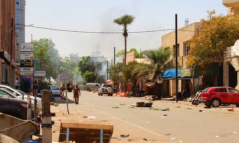 Σφαγή στη Μπουρκίνα Φάσο: Δεκάδες νεκροί από επίθεση τζιχαντιστών σε χωριό