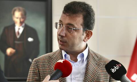 Τουρκία: Εισαγγελική έρευνα σε βάρος του Ιμάμογλου για ασέβεια σε μαυσωλείο σουλτάνου