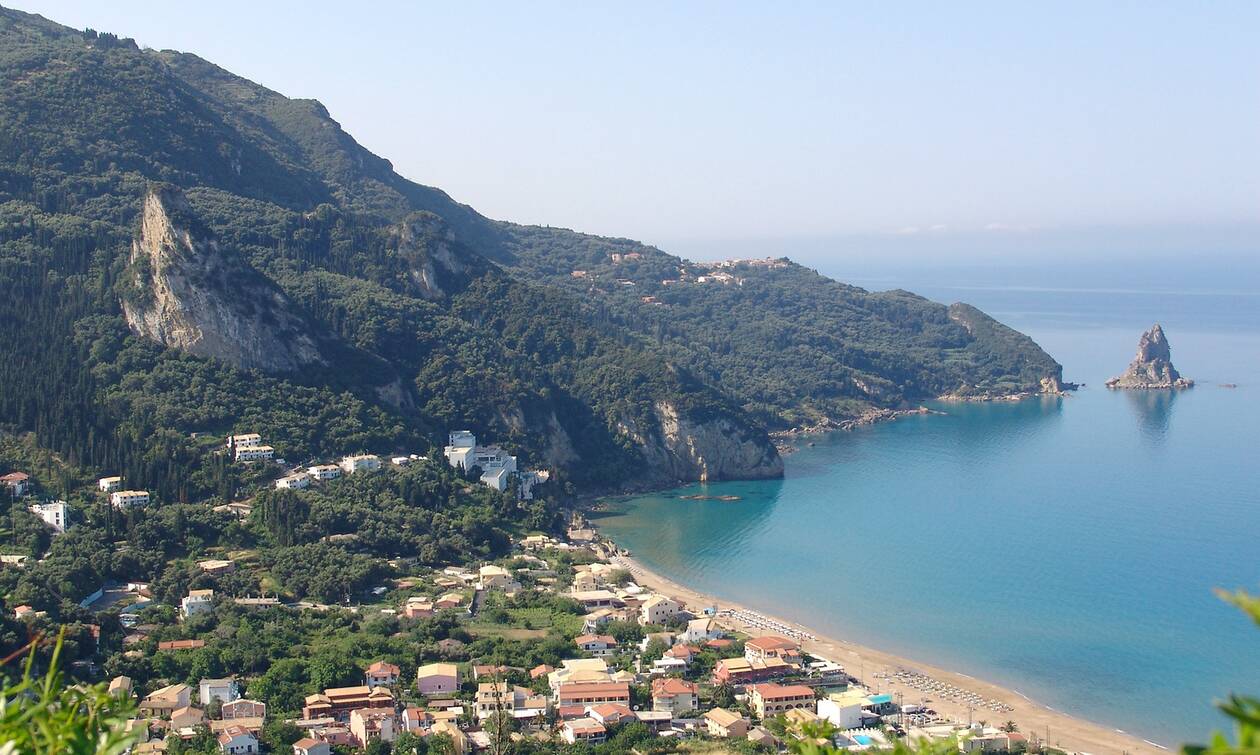 Κορονοϊός: Πέντε ελληνικά νησιά στην «πράσινη λίστα» των Βρετανών- Δείτε ποιά είναι