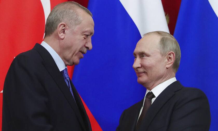 Συζητήσεις Πούτιν - Ερντογάν για παραγωγή του ρωσικού εμβολίου Sputnik στην Τουρκία