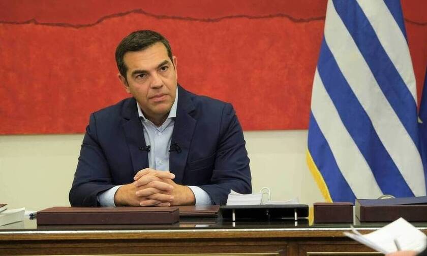 Επίθεση ΣΥΡΙΖΑ σε Μητσοτάκη: «Αυτογελοιοποιείται, ας θέσει το θέμα με τις πατέντες στη Κομισιόν»