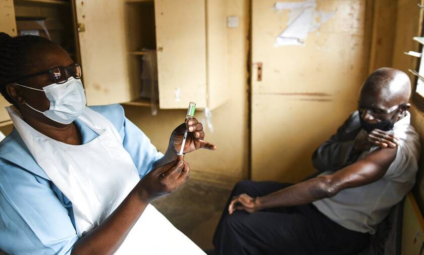 Κορονοϊός - Οργή ΠΟΥ για την ανισότητα στην πρόσβαση των εμβολίων - «Απαράδεκτο χάσμα»