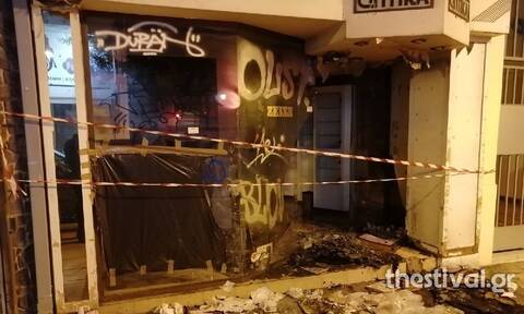 Θεσσαλονίκη: Άστεγος έβαλε φωτιά σε κατάστημα – Προσήχθη από την Αστυνομία