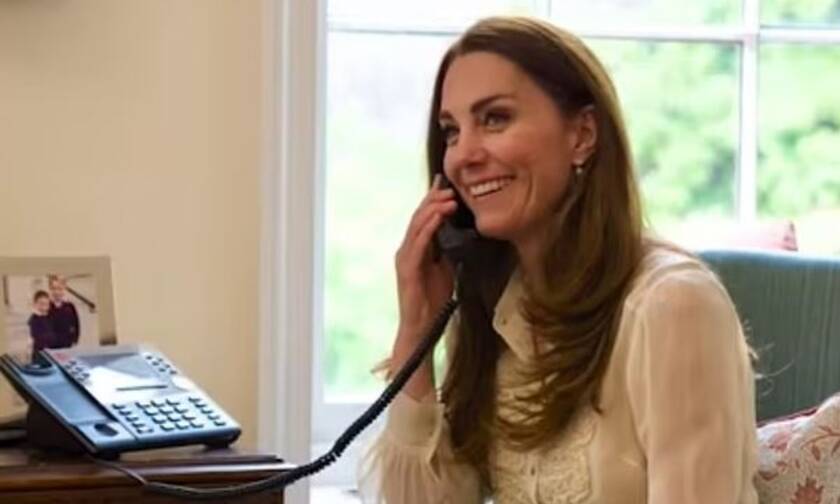 Kate Middleton: Φόρεσε μια μπλούζα ξανά, μετά από 11 χρόνια (photos)