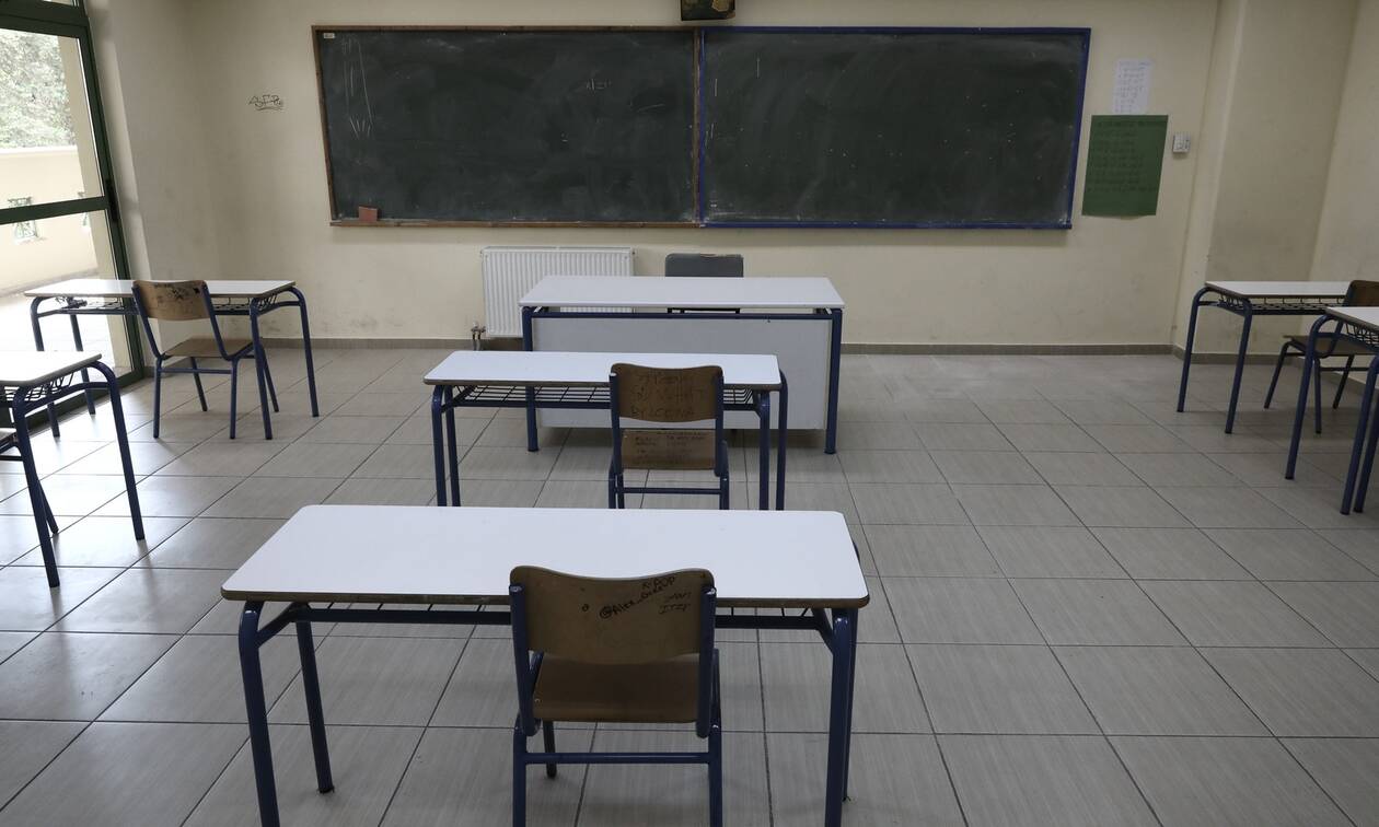 Σεξουαλική παρενόχληση από δάσκαλο σε μαθήτριες: «Είναι αρρώστια, να μείνει στη φυλακή»