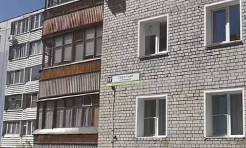 Φρίκη στη Ρωσία: Τον εκνεύρισε το κλάμα μωρού και το πέταξε από τον 5ο όροφο