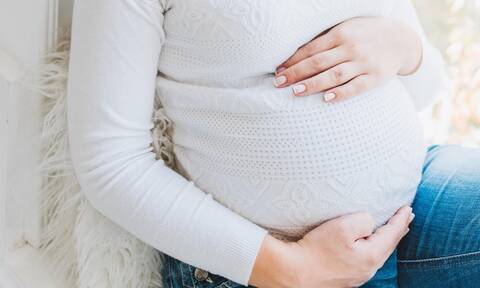 Πώς θα αντιμετωπίσετε με την διατροφή τη δυσκοιλιότητα στην εγκυμοσύνη