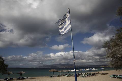 Βρετανία: Αναθεωρεί σήμερα την «πράσινη λίστα» τουριστικών προορισμών – Τι θα ισχύσει για την Ελλάδα