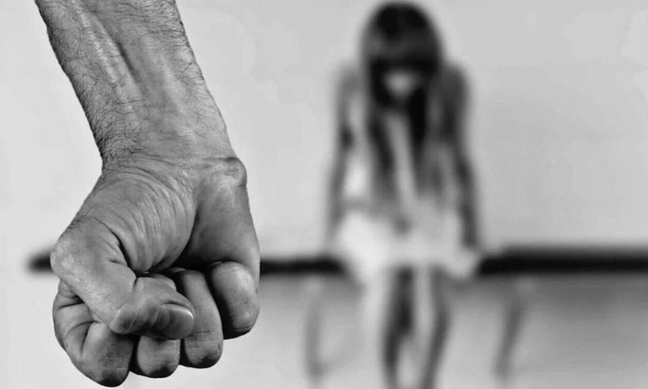 Λιβαδειά: Συγκλονίζει η 15χρονη μαθήτρια μιλώντας για τον βιασμό της από τον 44χρονο