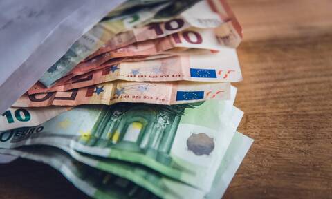 Επίδομα 534 ευρώ: Πληρώνονται σήμερα (7/6) οι αναστολές Μαΐου σε 202.741 δικαιούχους