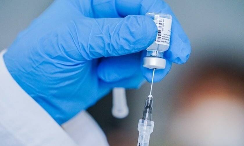 Εμβόλιο κορονοϊού: Ανοίγει η πλατφόρμα για τους 25-29 - Στόχος το τείχος ανοσίας εντός καλοκαιριού