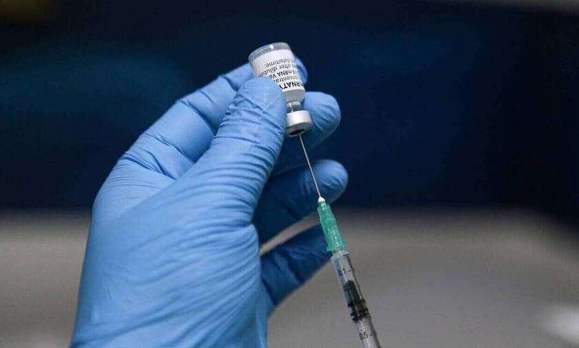 Ανάρπαστος ο εμβολιασμός με όλα τα σκευάσματα στις ηλικίες 25-29 - 70.000 ραντεβού σε λίγες ώρες
