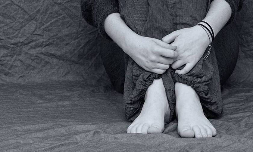Κρήτη: 35χρονος κατηγορείται για αποπλάνηση και βιασμό ανήλικης