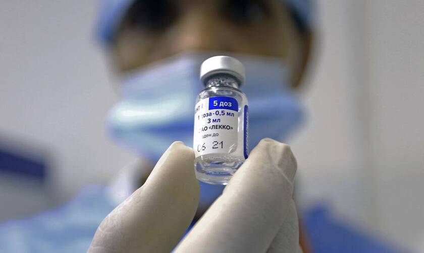 Εμβόλιο – Κορονοϊός: «Ναι» στην είσοδο εμβολιασμένων με Sputnik V στην Ελλάδα