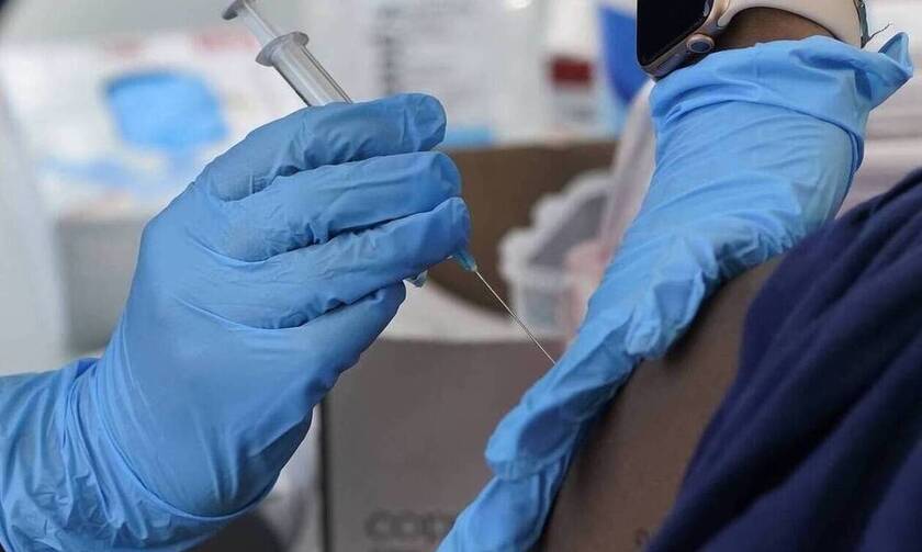 Υποχρεωτικός εμβολιασμός - Σωτηρέλης: Μπορεί να επιβληθεί σε ε κατηγορίες εργαζομένων υπό όρους