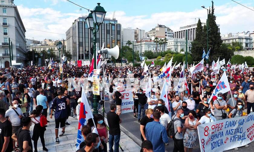 ΤΩΡΑ: Αποκλεισμένο το κέντρο της Αθήνας - Συγκεντρώσεις διαμαρτυρίας για το εργασιακό