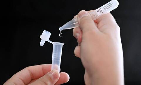 Self test: Προς κατάργηση από τον Ιούλιο για τους πλήρως εμβολιασμένους