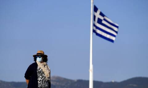 Βατόπουλος στο Newsbomb.gr: Μπορεί να ξυπνήσουμε αύριο και να έχουμε γεμίσει με τη μετάλλαξη «Δέλτα»