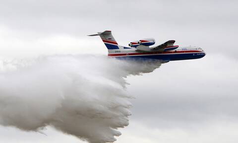 Θηριώδες ρωσικό πυροσβεστικό αεροσκάφος στην Ελλάδα