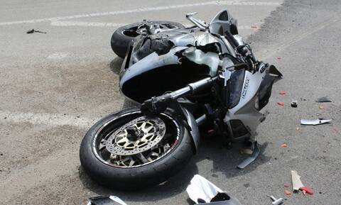 Τραγωδία με νεαρό μοτοσικλετιστή: Έπεσε σε χαράδρα στην περιφερειακή οδό Πεντέλης – Νέας Μάκρης