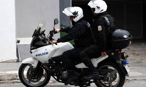 Μυτιλήνη: Σύλληψη ειδικού φρουρού μετά από πυροβολισμούς με το υπηρεσιακό του όπλο