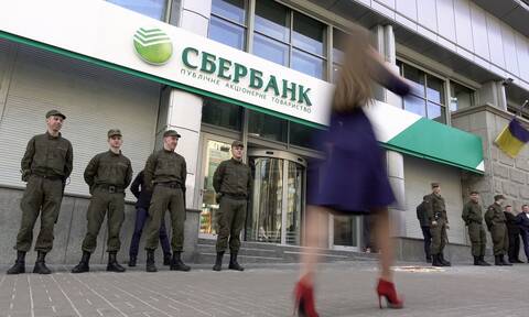 Ρωσία: Συνελήφθη ο δράστης που κρατούσε ομήρους σε τράπεζα - Έπασχε απο ψυχολογικά προβλήματα
