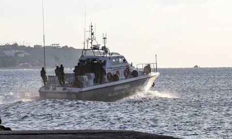 Σαρωνικός: Έπεσε στη θάλασσα από πλοίο 28χρονος λαθρεπιβάτης