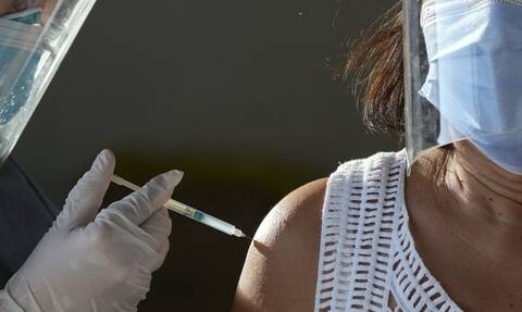 Κορoνοϊός: Η Ουγγαρία θα χορηγεί και τρίτη δόση του εμβολίου