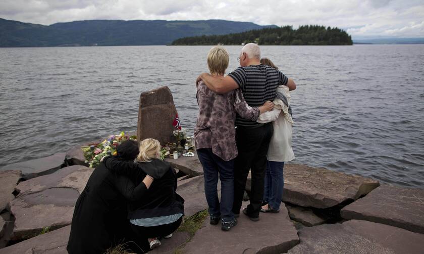 Μπρέιβικ: Δέκα χρόνια από το μακελειό που συγκλόνισε τη Νορβηγία - Τι άλλαξε και τι όχι