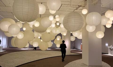 «Path of Discovery», έκθεση έργων του γλύπτη και ντιζάινερ Isamu Noguchi στο Τόκιο