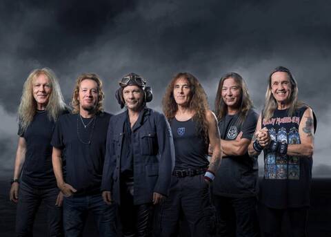 Iron Maiden: Ο Μπρους Ντίκινσον ήταν με πατερίτσες στην ηχογράφηση του νέου άλμπουμ