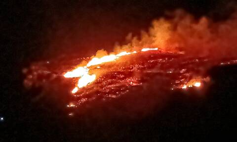 Φωτιές στην Ελλάδα: Παραμένουν οι δυνάμεις στα Βίλια, 34 νέες δασικές πυρκαγιές σε ένα 24ωρο